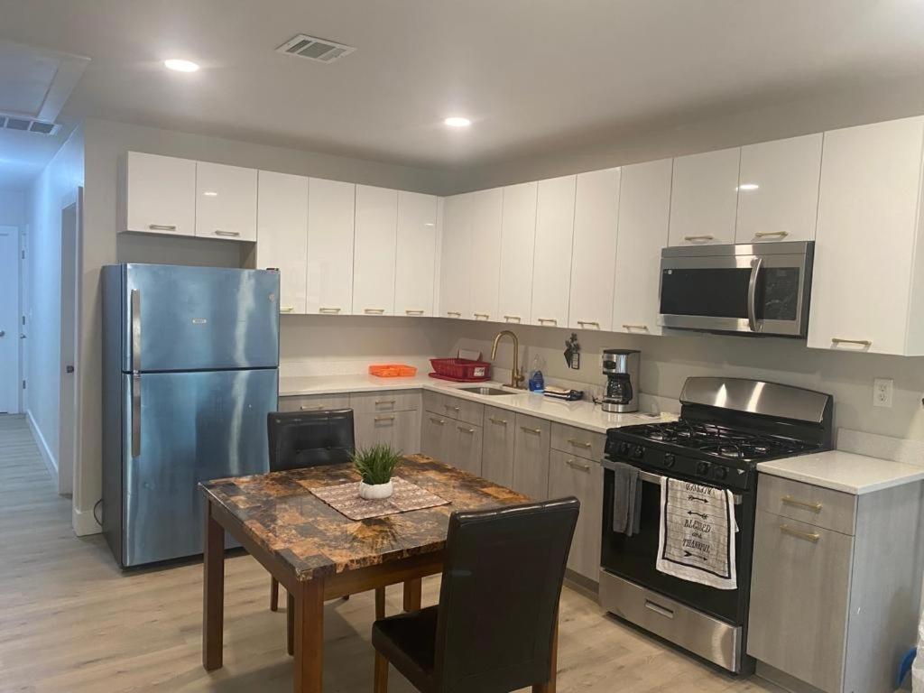 King Suite 8Mins To Newark Airport Exteriör bild